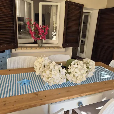 - Sofia Nyaraló Villasimius